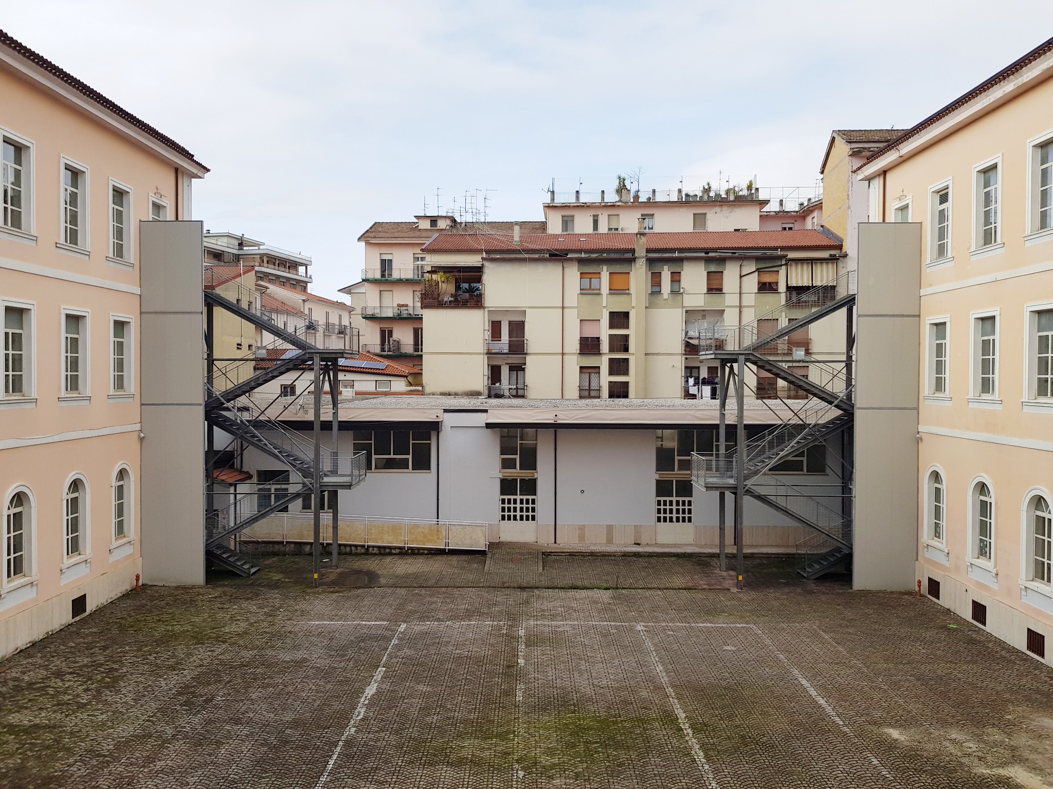Corte interna del Palazzotto ex Casino Spinola prima della riqualificazione